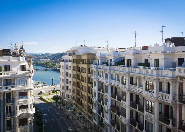 アパート Sunset V - The Collection *